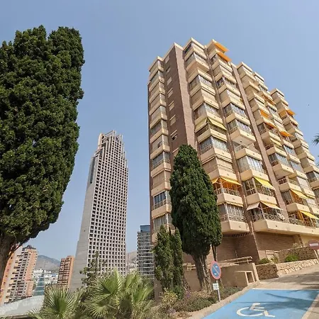 Sol De Ponent, La Cala De بينايدورم